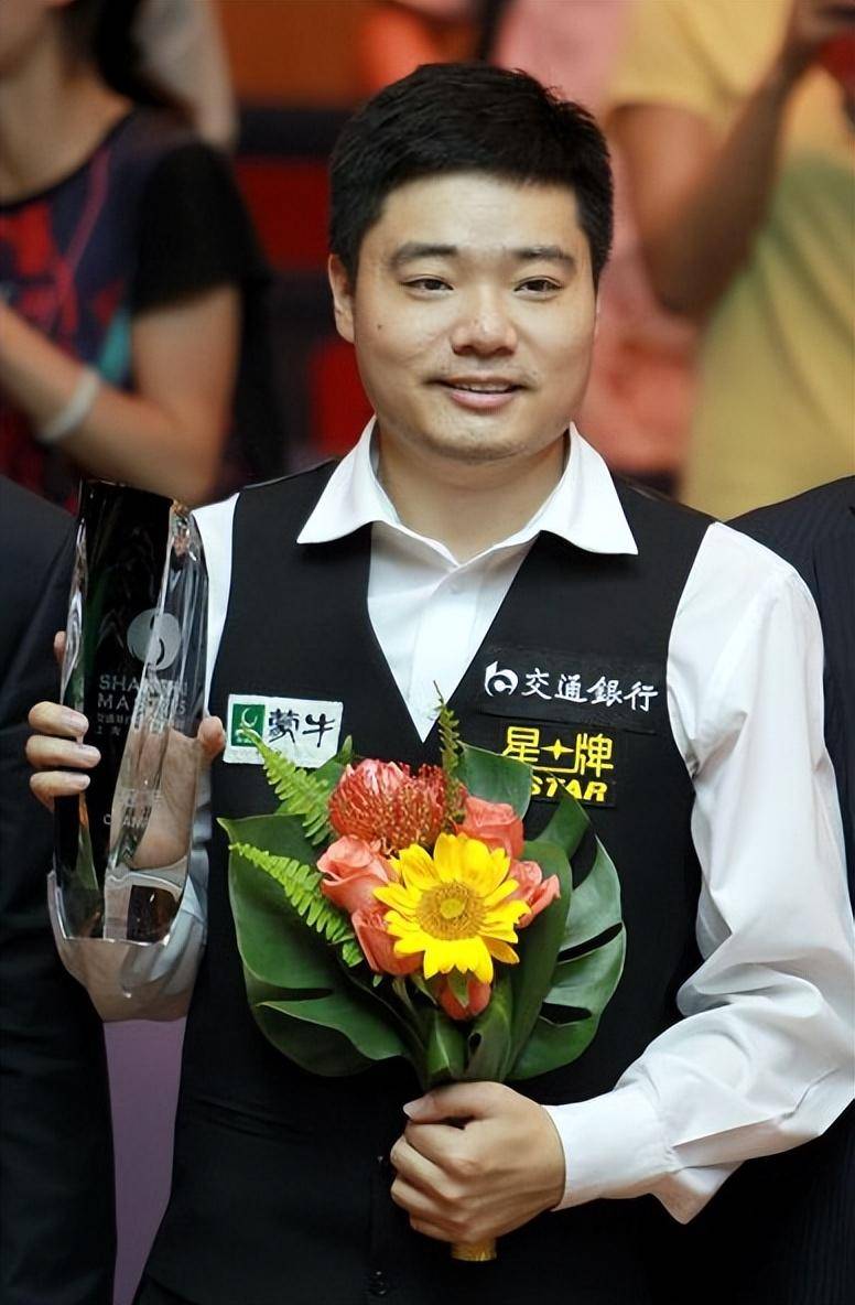 关于【青少年冠军】丁俊晖的成长细节，激励下一代球员的信息