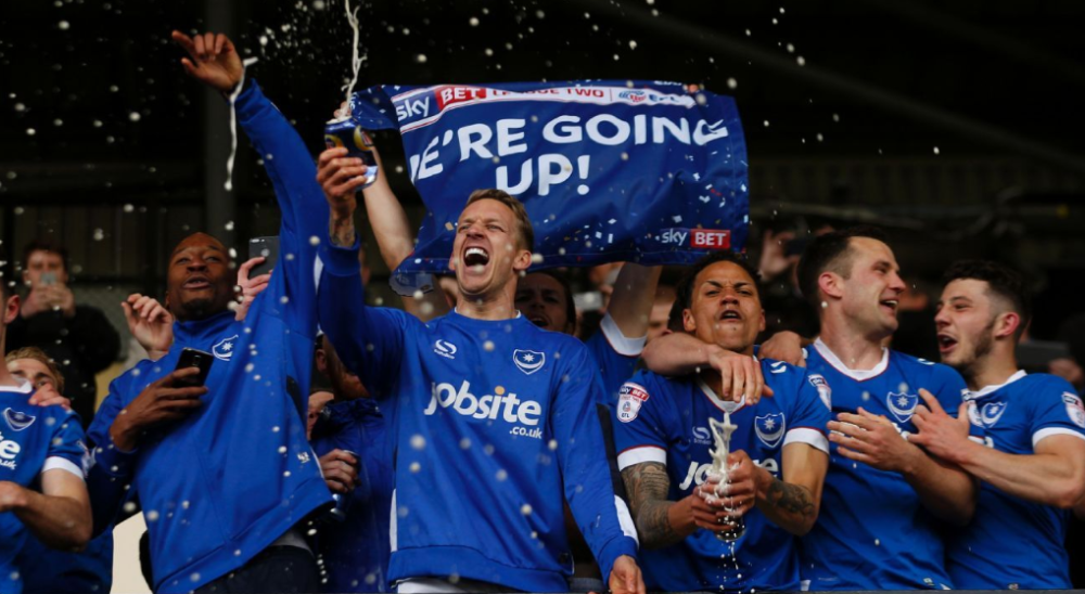 球场福利：运动员们的慈善行动集锦