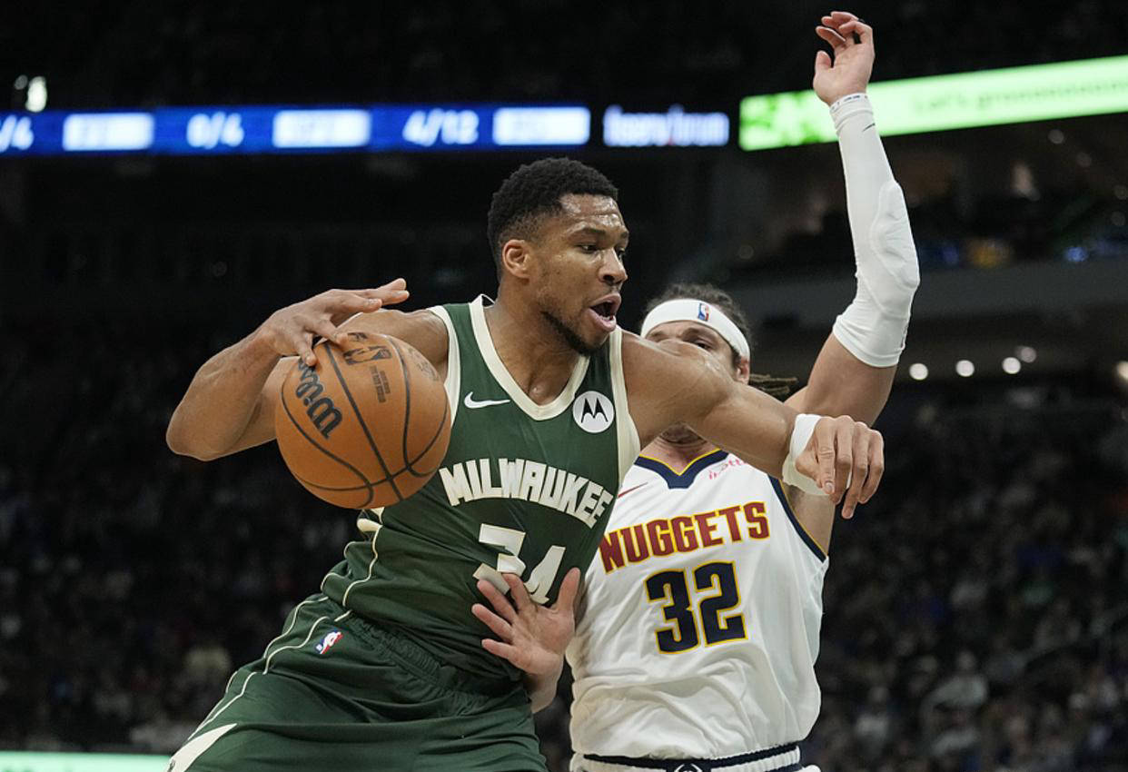 关于约基奇连续三场拿到三双，统治西部的信息