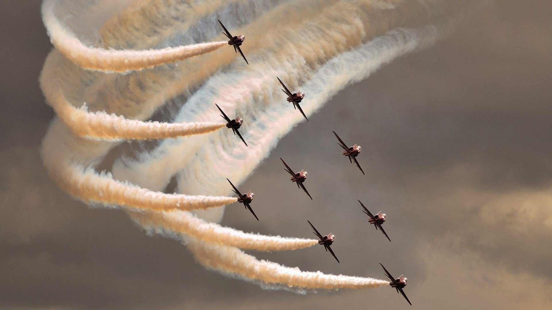 拉文三分连续命中公牛打出得分高潮，nba_拉文34分 公牛击败活塞