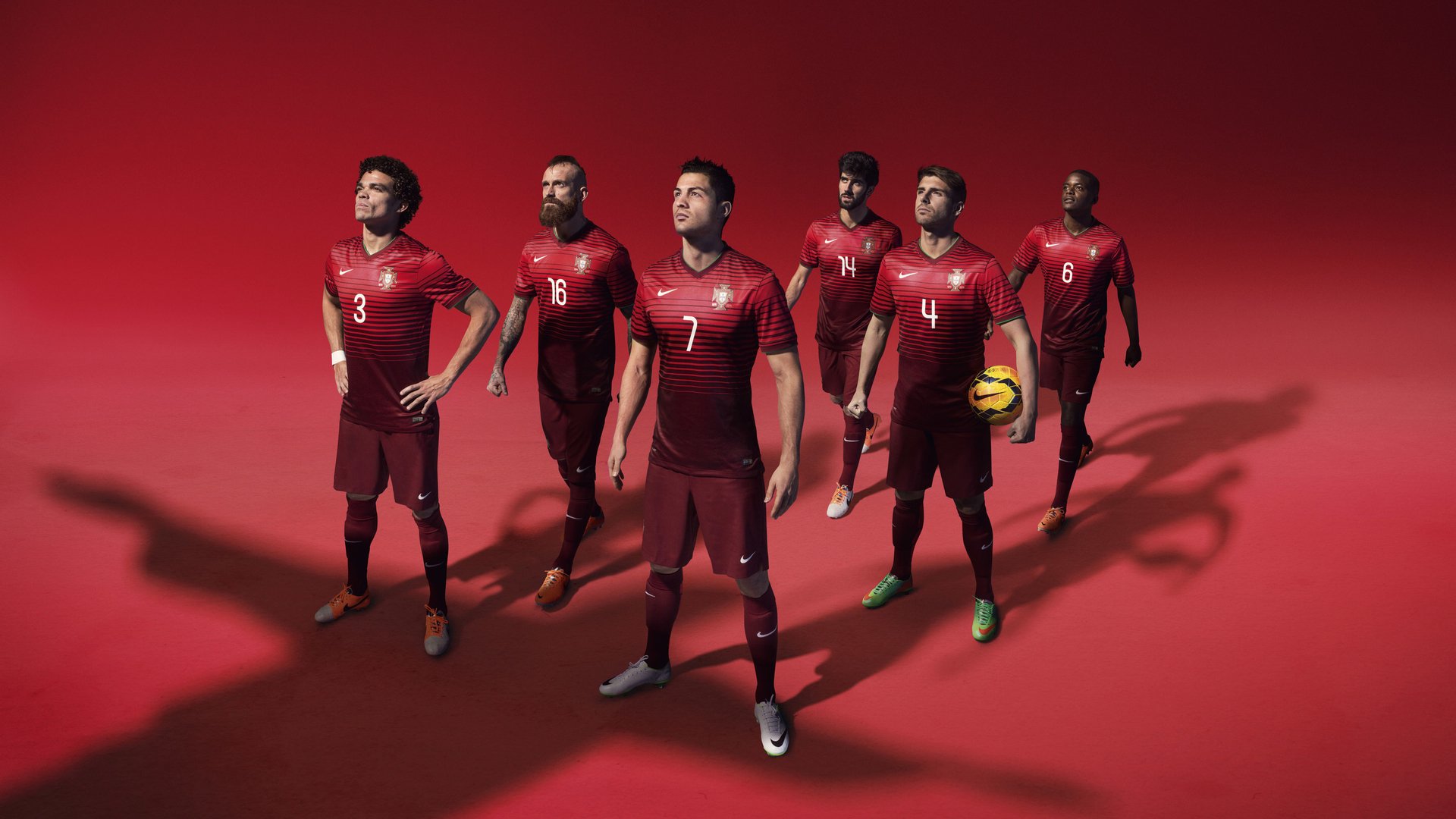 日本队在亚洲杯中表现出色，盼望佳绩